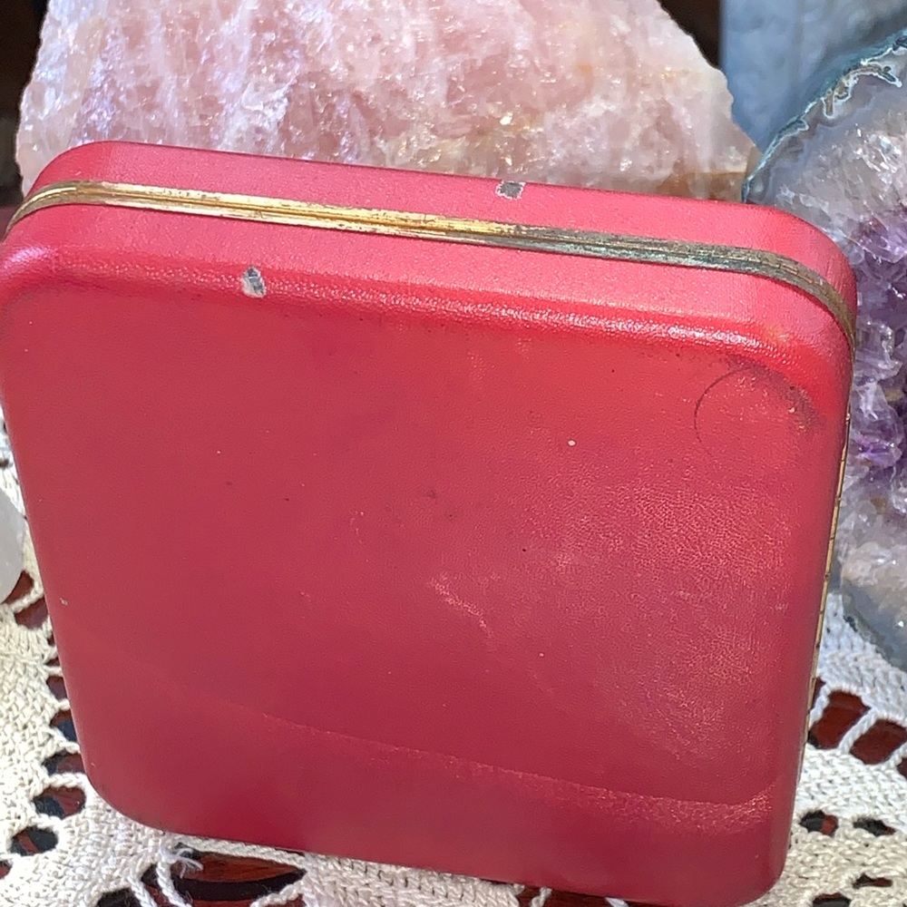 Vintage Elgin American Sterling Powder Compact - Picture 3 of 9